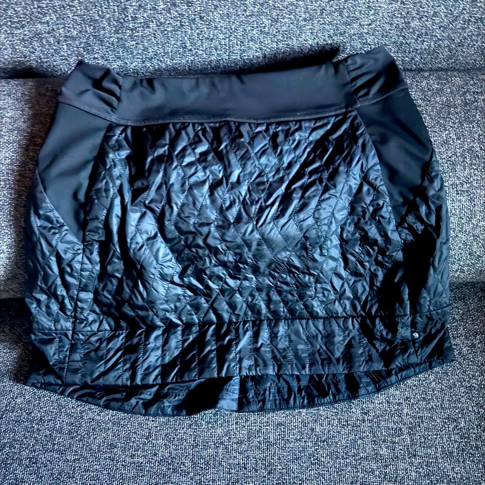 mountain hardwear quilted mini skirt